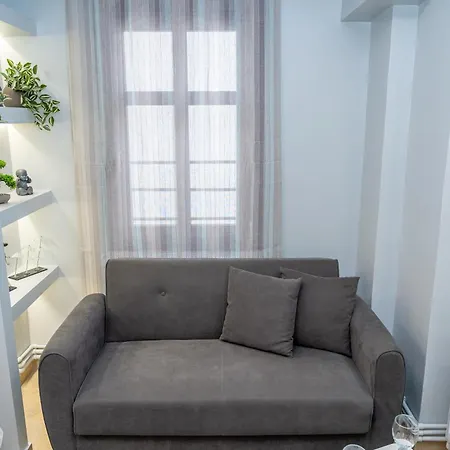 Naos With Free Private Parking Of Stayinthess Apartment