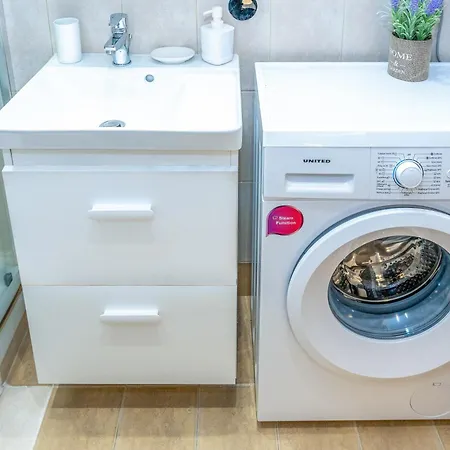 Naos With Free Private Parking Of Stayinthess * Tessalónica