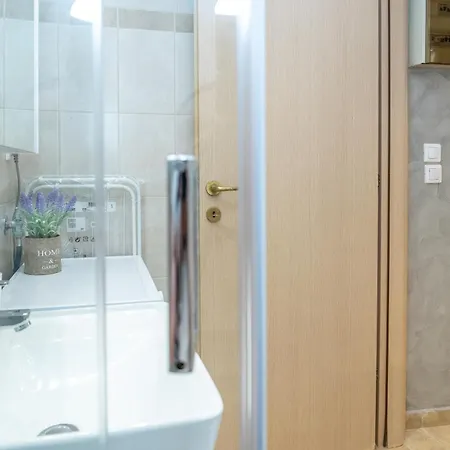 Naos With Free Private Parking Of Stayinthess Tessalónica