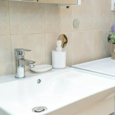 Naos With Free Private Parking Of Stayinthess * Tessalónica