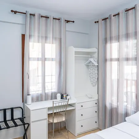 Lägenhet Naos With Free Private Parking Of Stayinthess