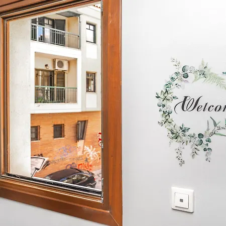 Naos With Free Private Parking Of Stayinthess Apartamento