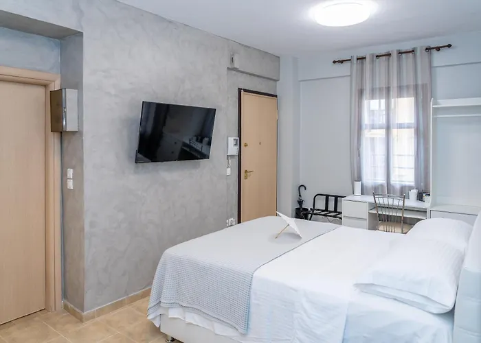 Naos With Free Private Parking Of Stayinthess סלוניקי