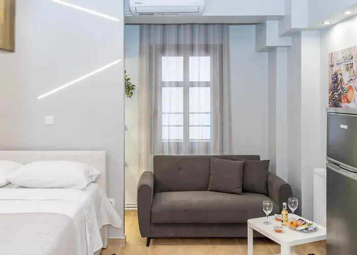Naos With Free Private Parking Of Stayinthess