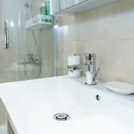 Naos With Free Private Parking Of Stayinthess *