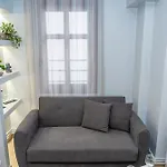 Naos With Free Private Parking Of Stayinthess 아파트
